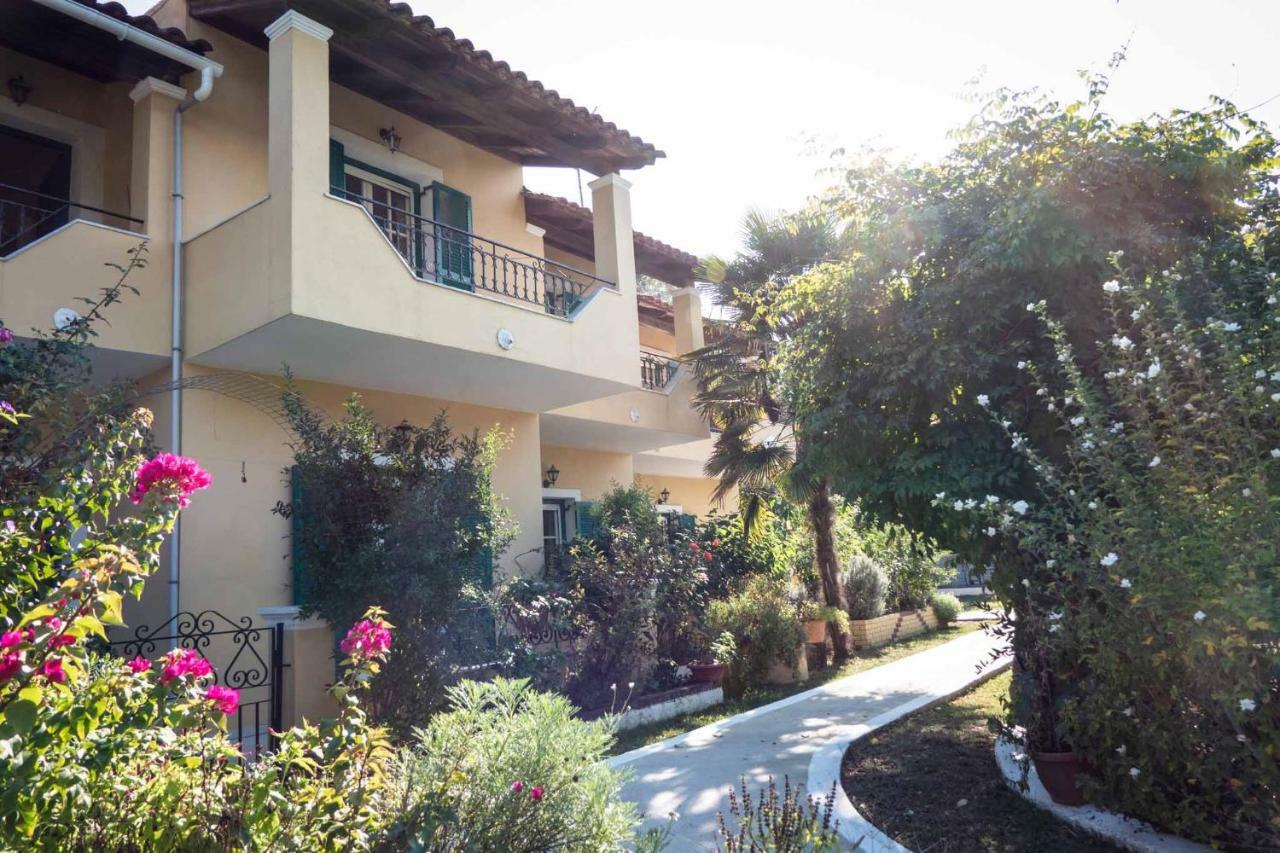 Yiannis Apartments Agios Georgios Pagoi Corfu آغيوس غيوريوس باغون المظهر الخارجي الصورة