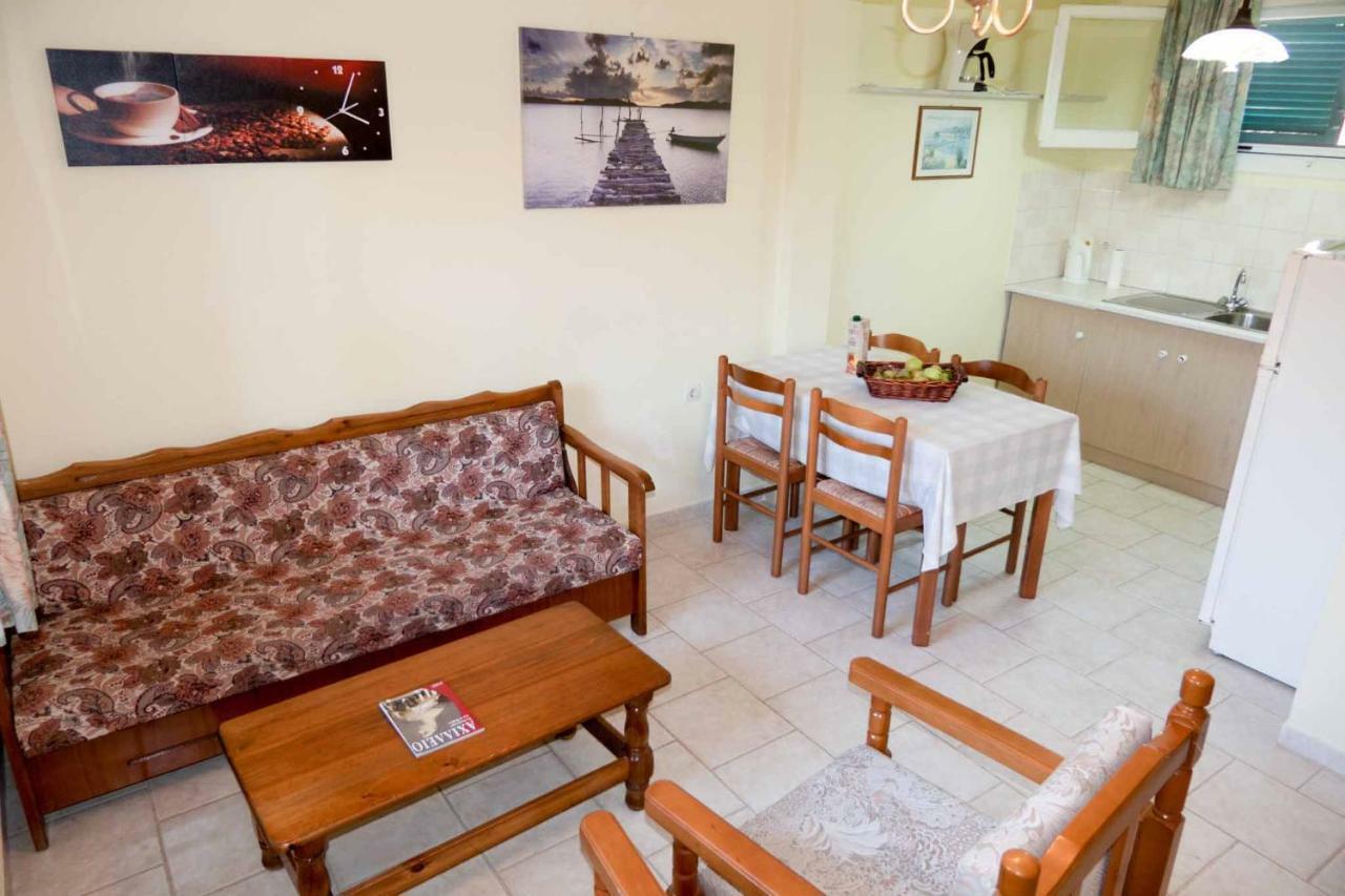 Yiannis Apartments Agios Georgios Pagoi Corfu آغيوس غيوريوس باغون المظهر الخارجي الصورة